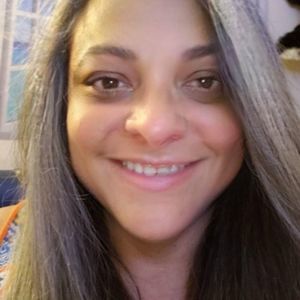 Meet your Posher, Ivette